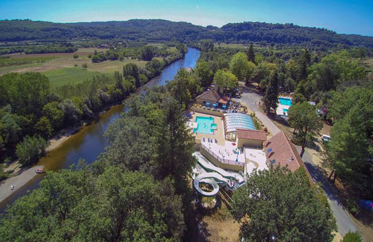 Camping 3 étoiles bord de rivière Dordogne La Butte à La Roque Gageac