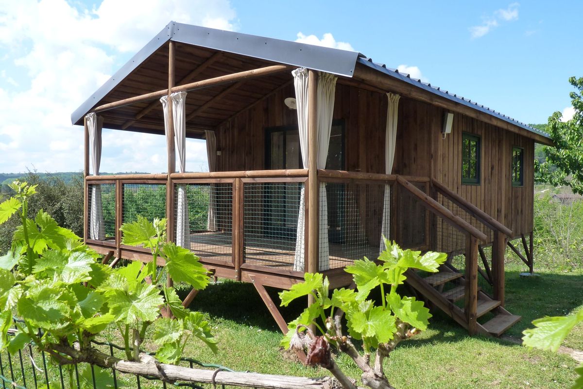 location de cabane en dordogne perigord a sarlat